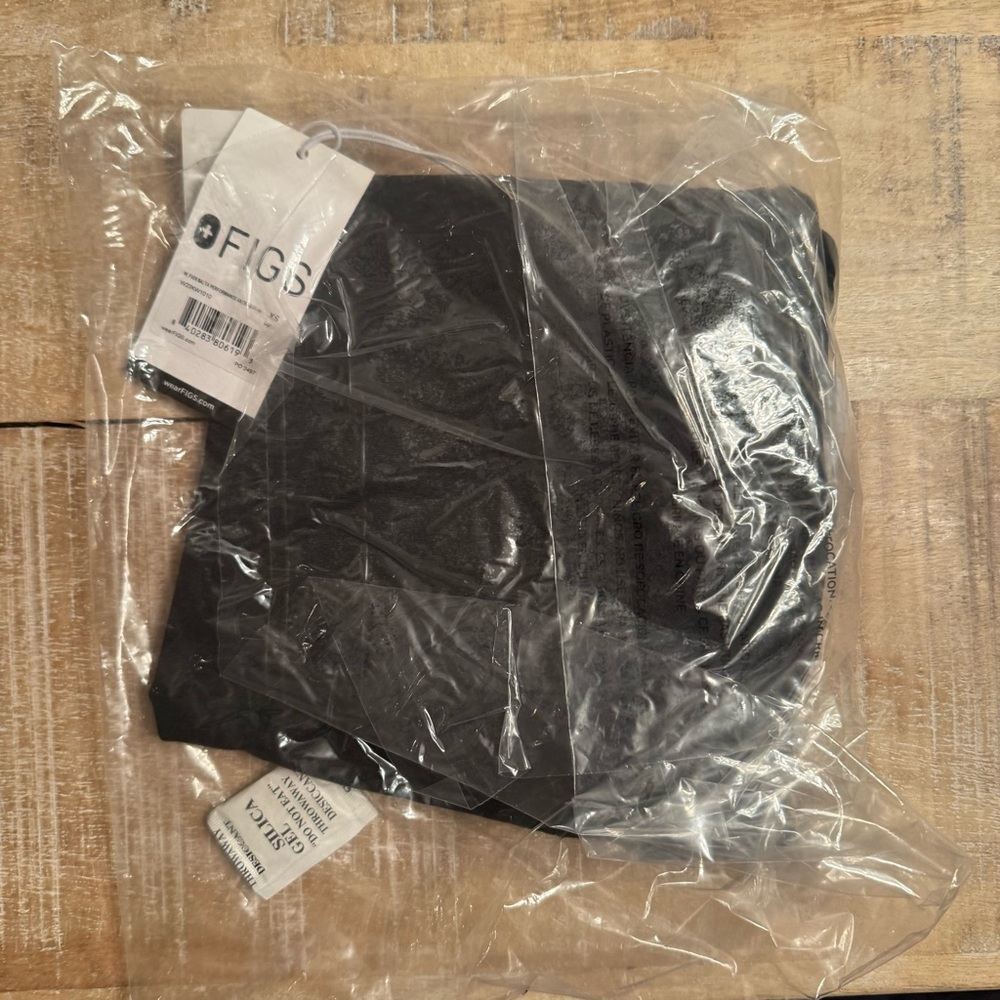 FIGS Salta Performance Women’s Underscrub PO# 2497 Black Size XS